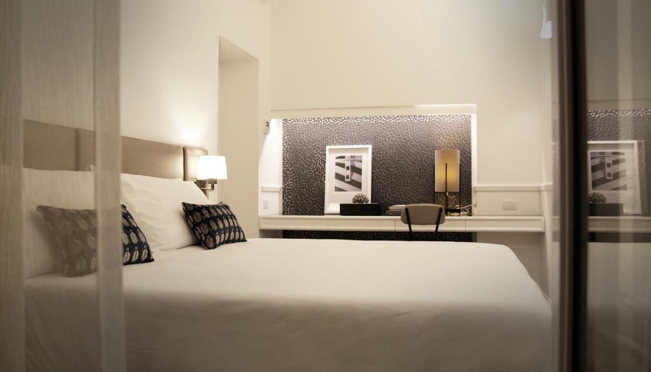 Suite Via Roma 119 ลาสเปเซีย ภายนอก รูปภาพ