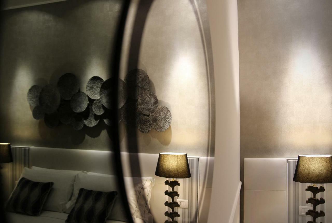 Suite Via Roma 119 ลาสเปเซีย ภายนอก รูปภาพ