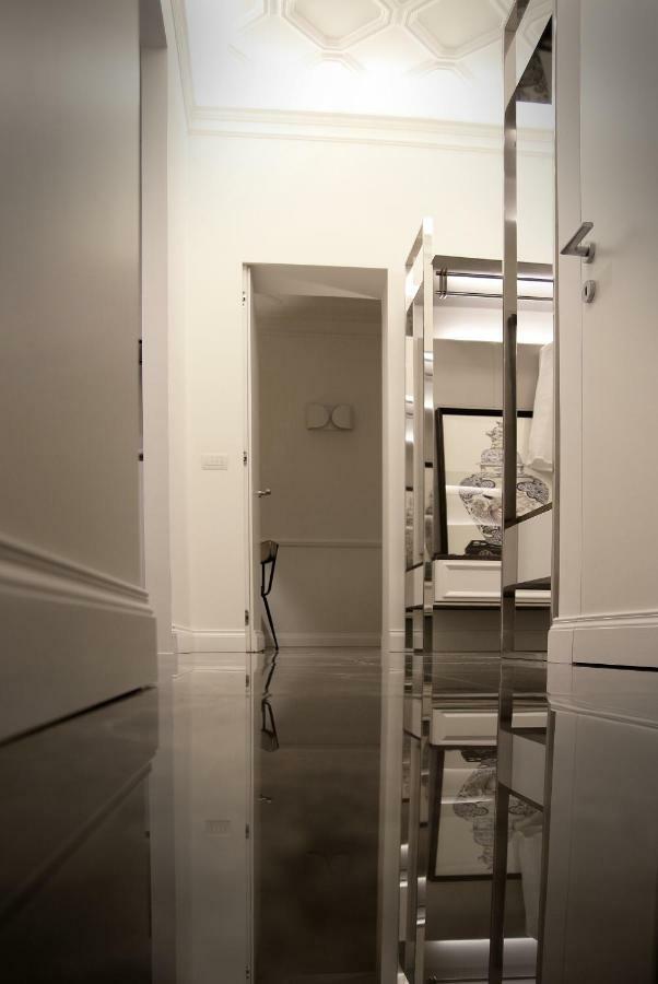 Suite Via Roma 119 ลาสเปเซีย ภายนอก รูปภาพ